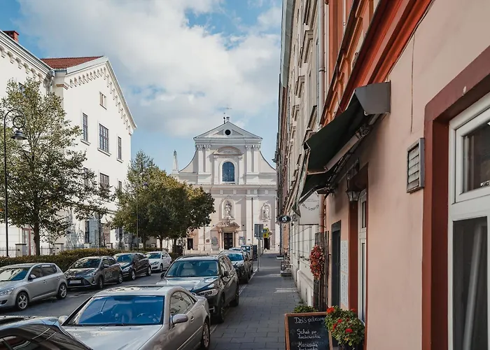 H11 Aparthotel Krakow